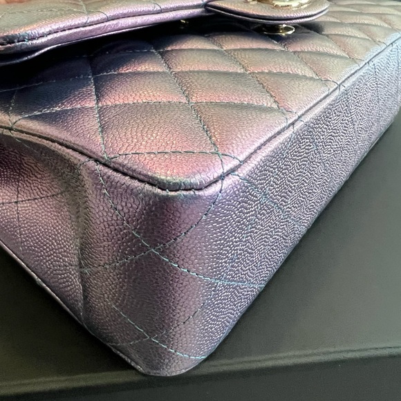 Chanel Iridescent Purple Caviar 2022 sold❤️ - Picture 3 of 8